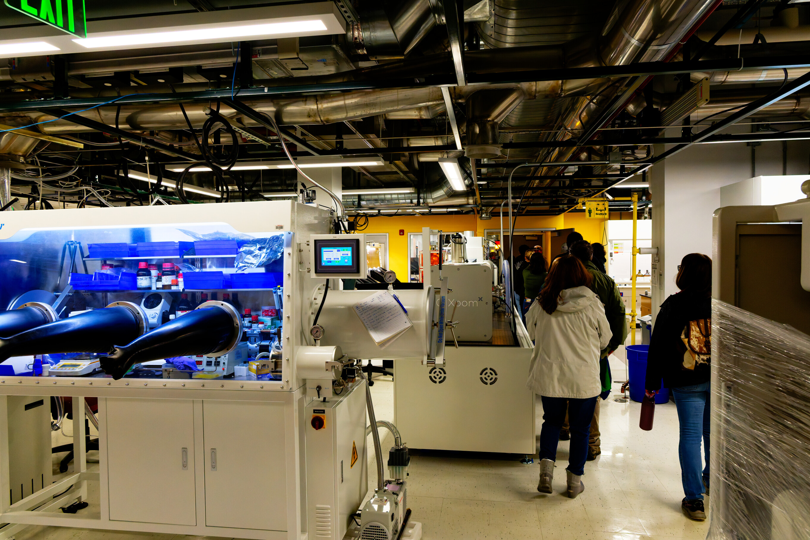 Students entering the ORaCEL labs.